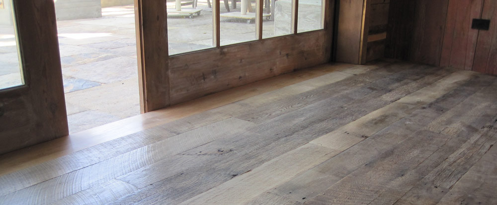 verouderde vloer goed opfrissen? - Parketvloeren-houten vloeren, ontwerp en installatie.