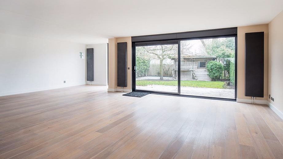 Economische houten vloer
