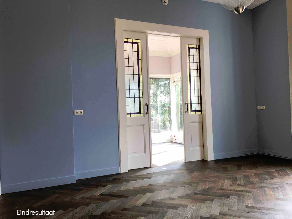 Samenwerking styliste en Verhoeven Parket Verhoeven Parket eindresultaat visgraat vloer