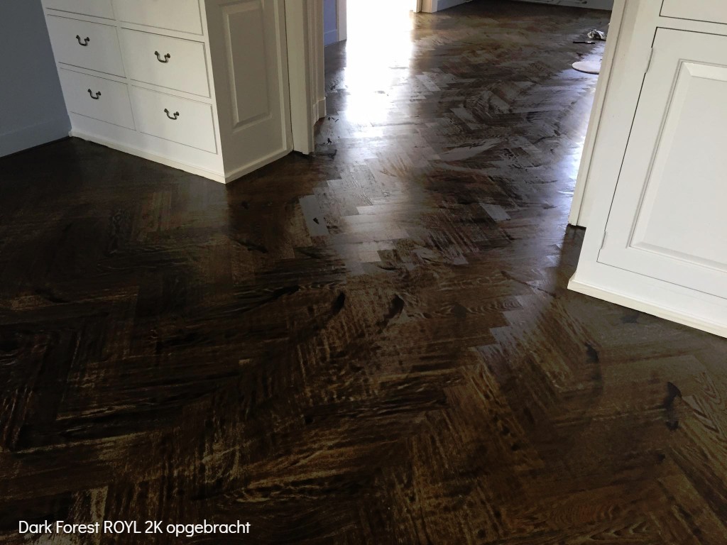 Eiken visgraat in de olie gezet Houten parketvloer in de kleurolie